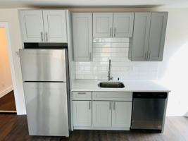 featured image of 1613 S Lane St