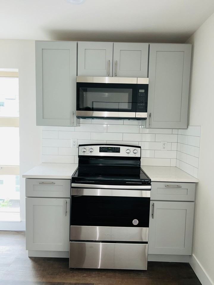 South Lane Apartments - Photo 7 of 50