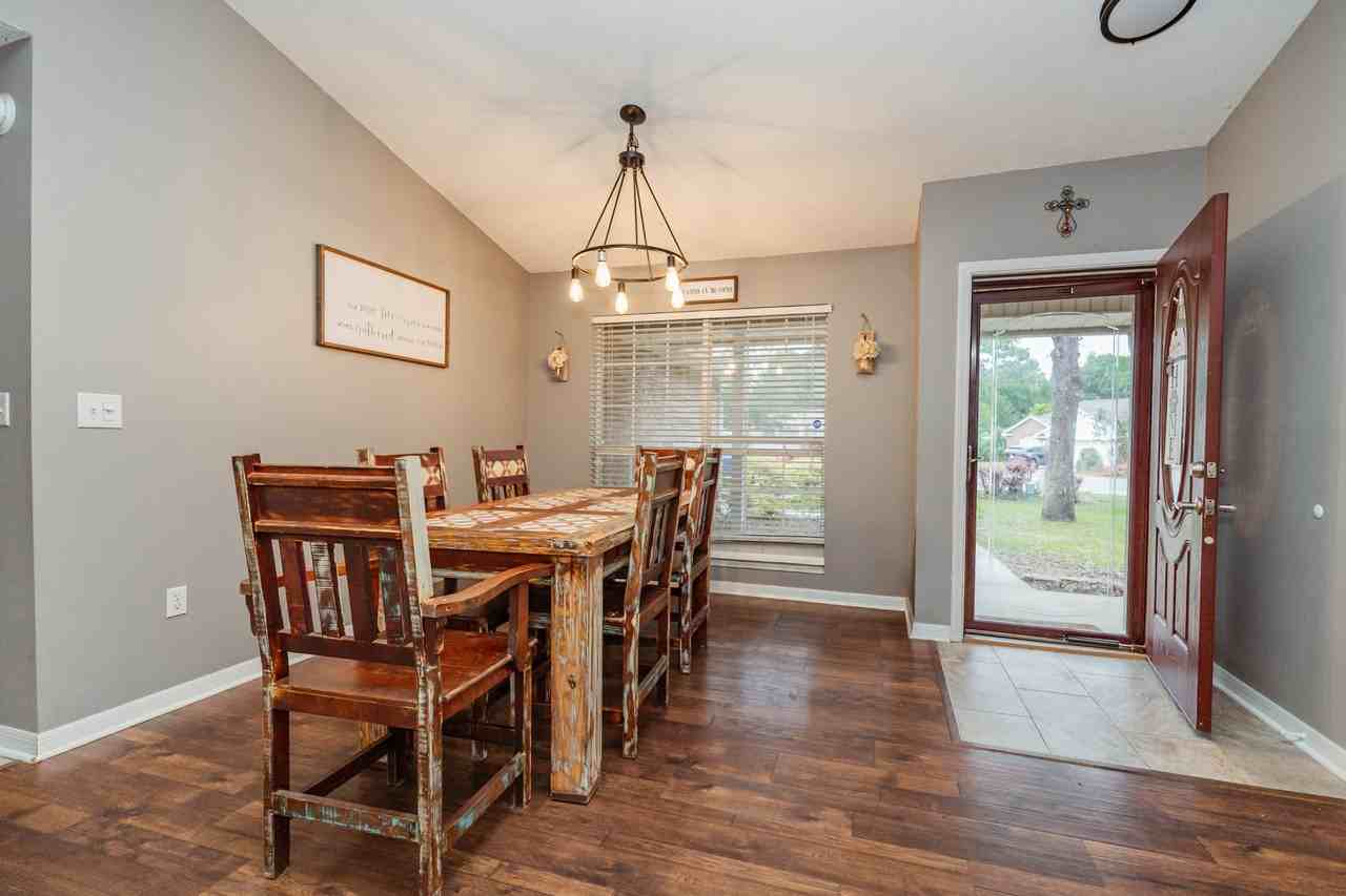 425 Whirlaway Ct #1 - Photo 3 of 34