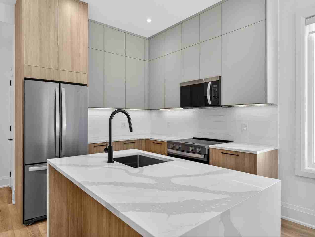 28 Norcross Rd - Photo 3 of 33