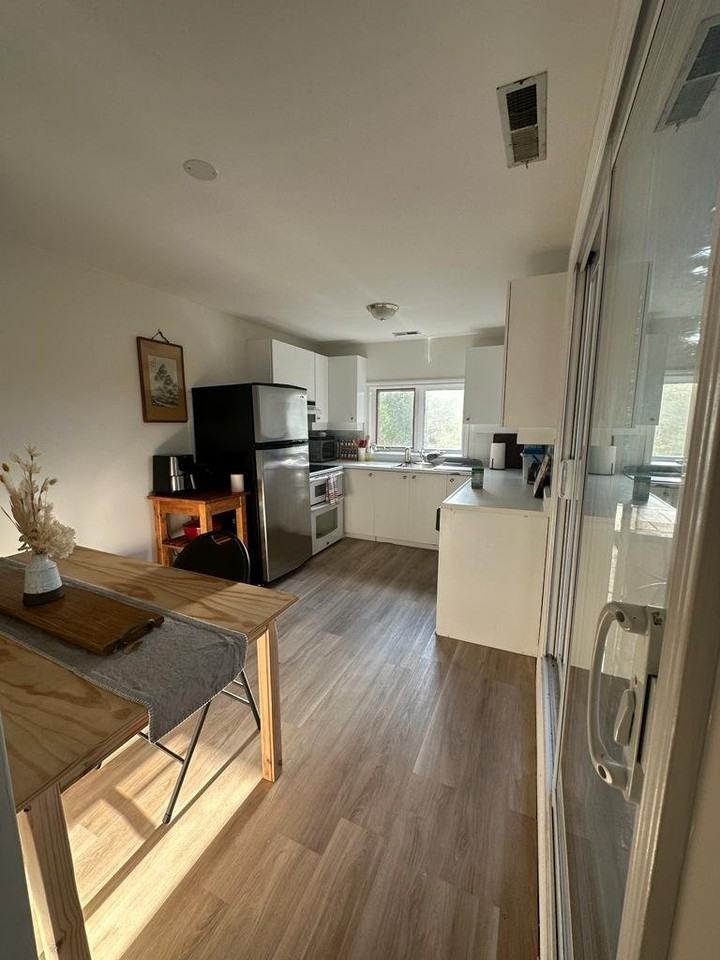 22 Langford Ave - Photo 7 of 14