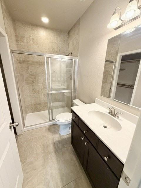 1047 N Leverett Ave - Photo 7 of 19