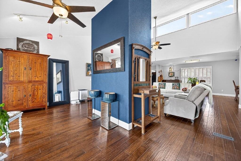 1001 S 19th St - Photo 5 of 24