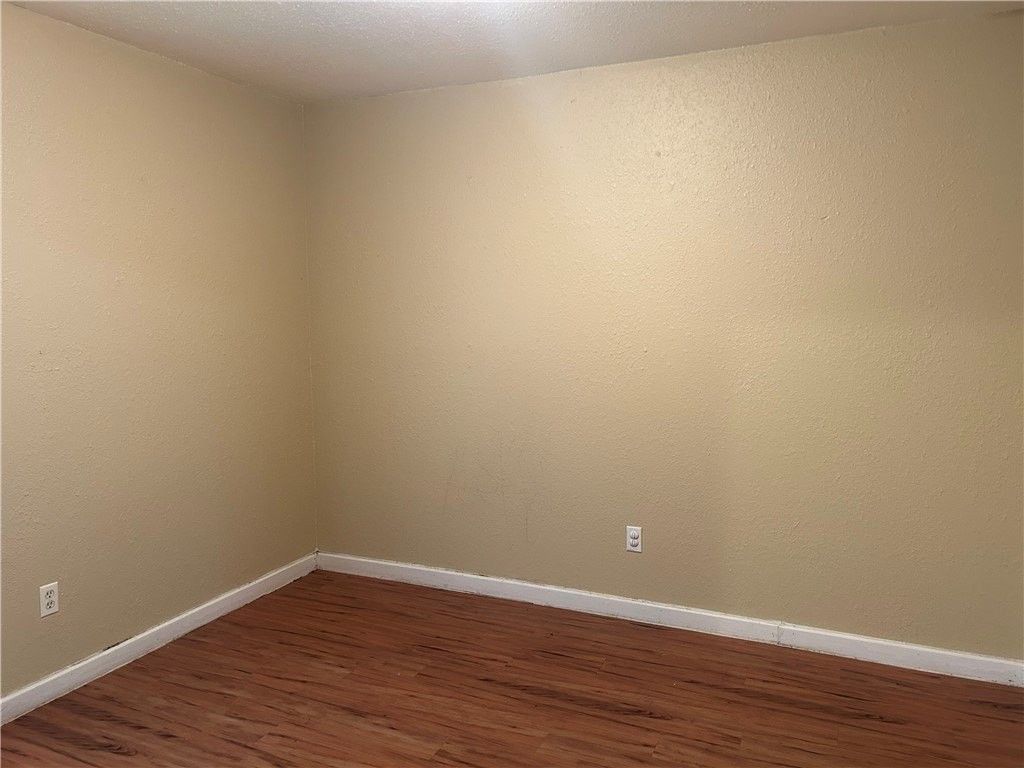 1706 Powell St #206 - Photo 4 of 6