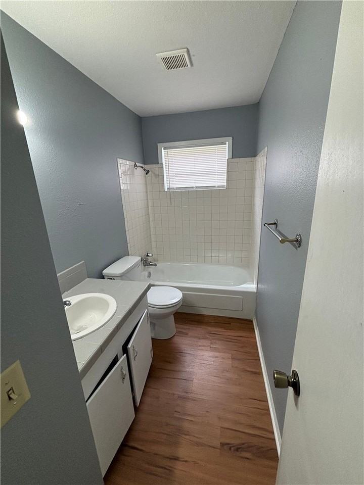 8831 Country Club Rd - Photo 7 of 8