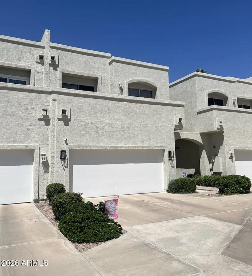1442 W Coral Reef Dr - Photo 2 of 19