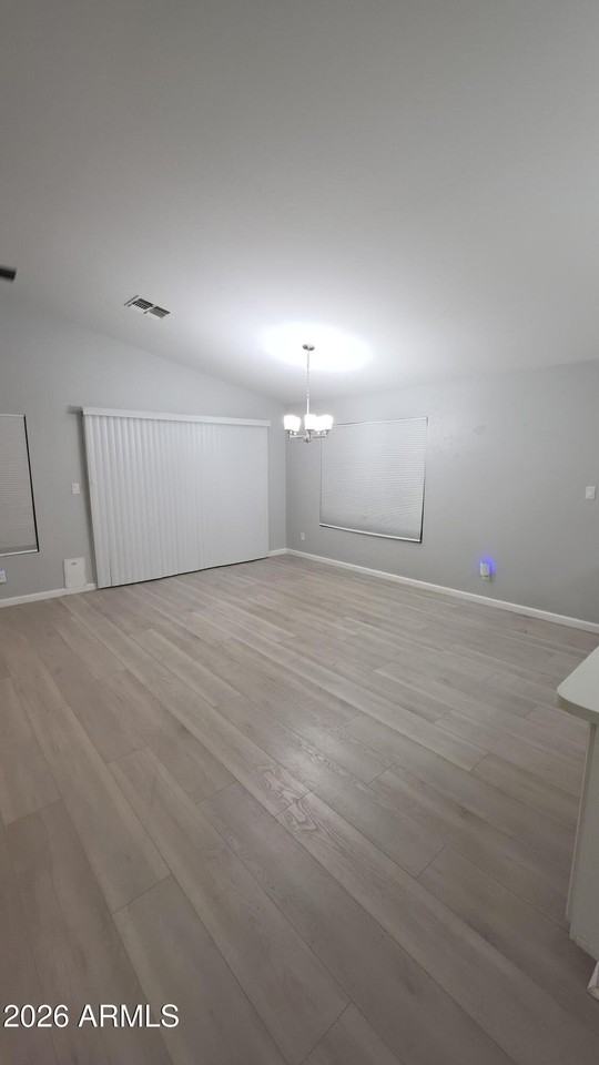 13201 W Mauna Loa Ln - Photo 5 of 35