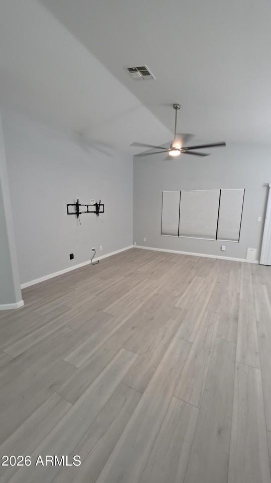 13201 W Mauna Loa Ln - Photo 6 of 35