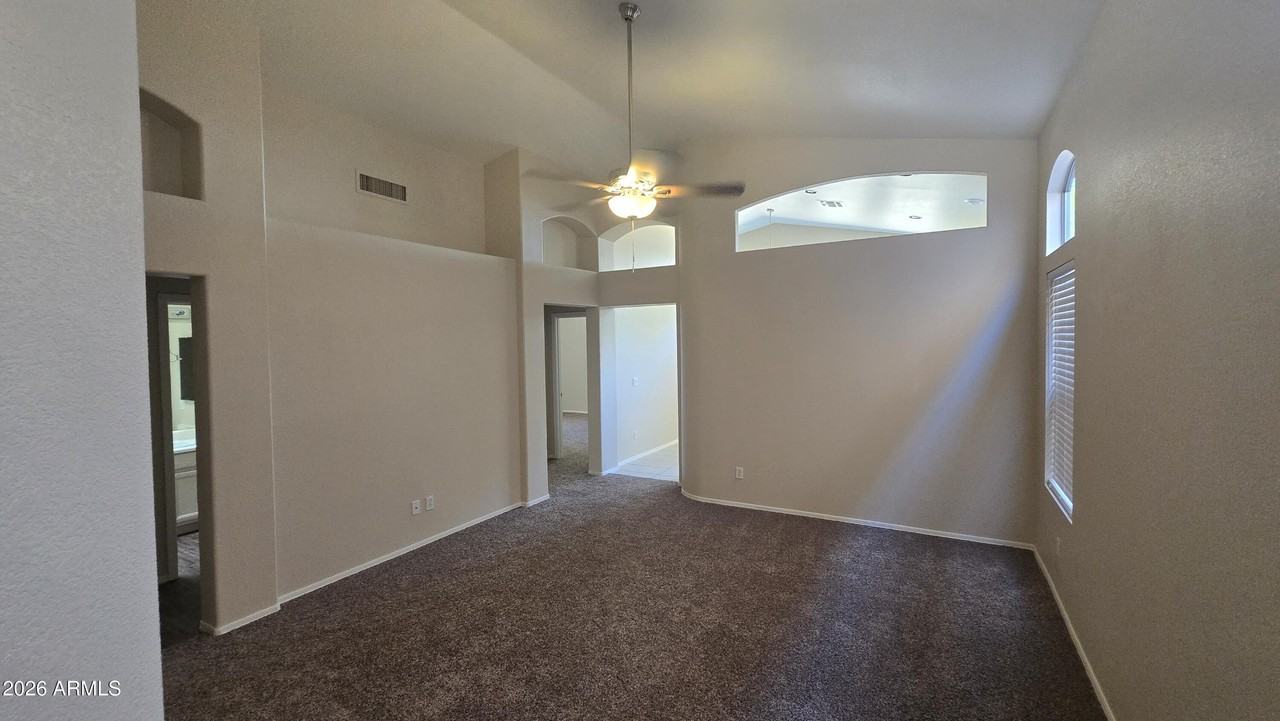 8362 W Melinda Ln - Photo 6 of 36