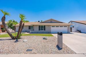 featured image of 2033 E Harvard Dr