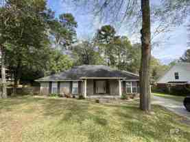193 Lakeview Loop - Photo 1 of 1