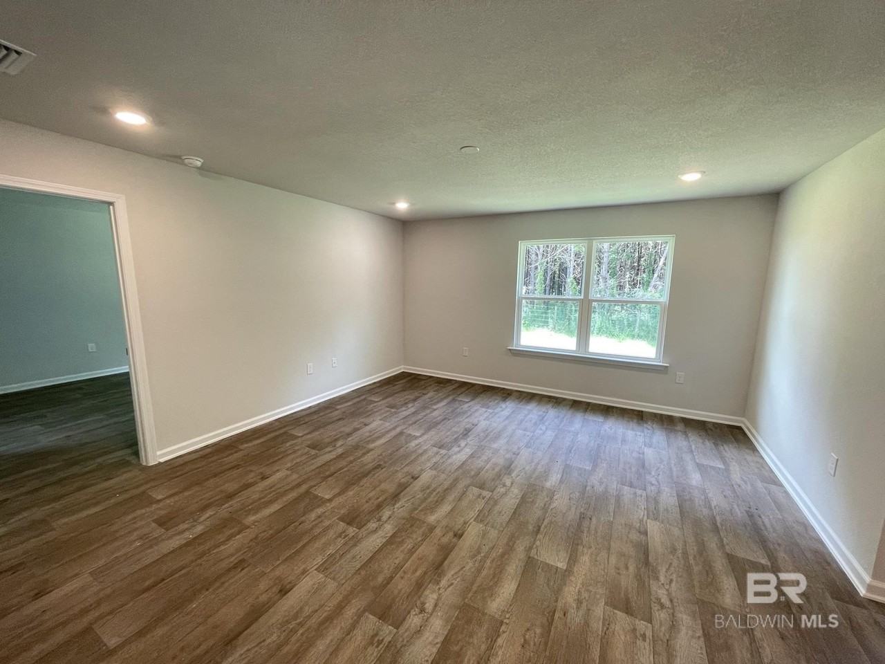 10415 Ruffian Rte - Photo 4 of 18