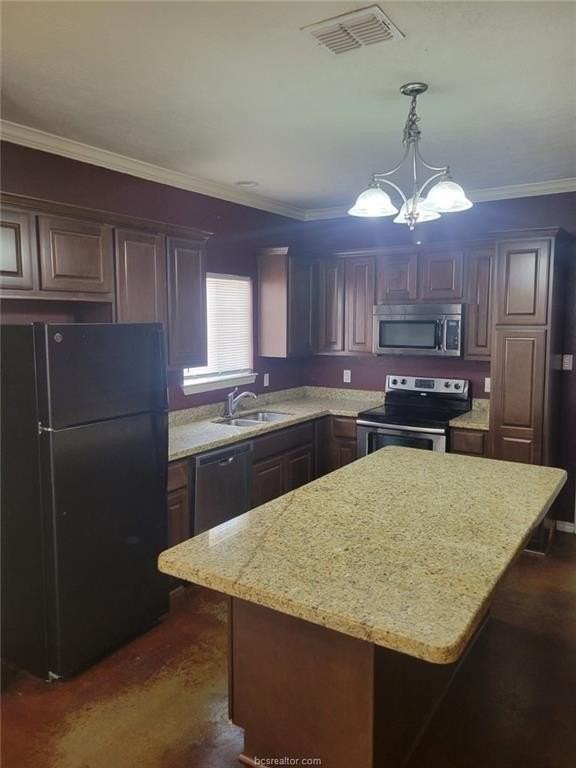 6913 Appomattox Dr - Photo 3 of 8