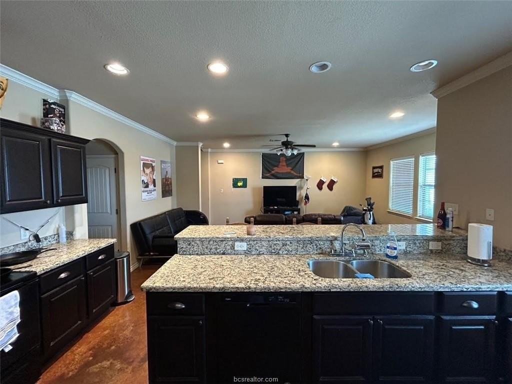 405 Baby Bear Dr - Photo 6 of 20
