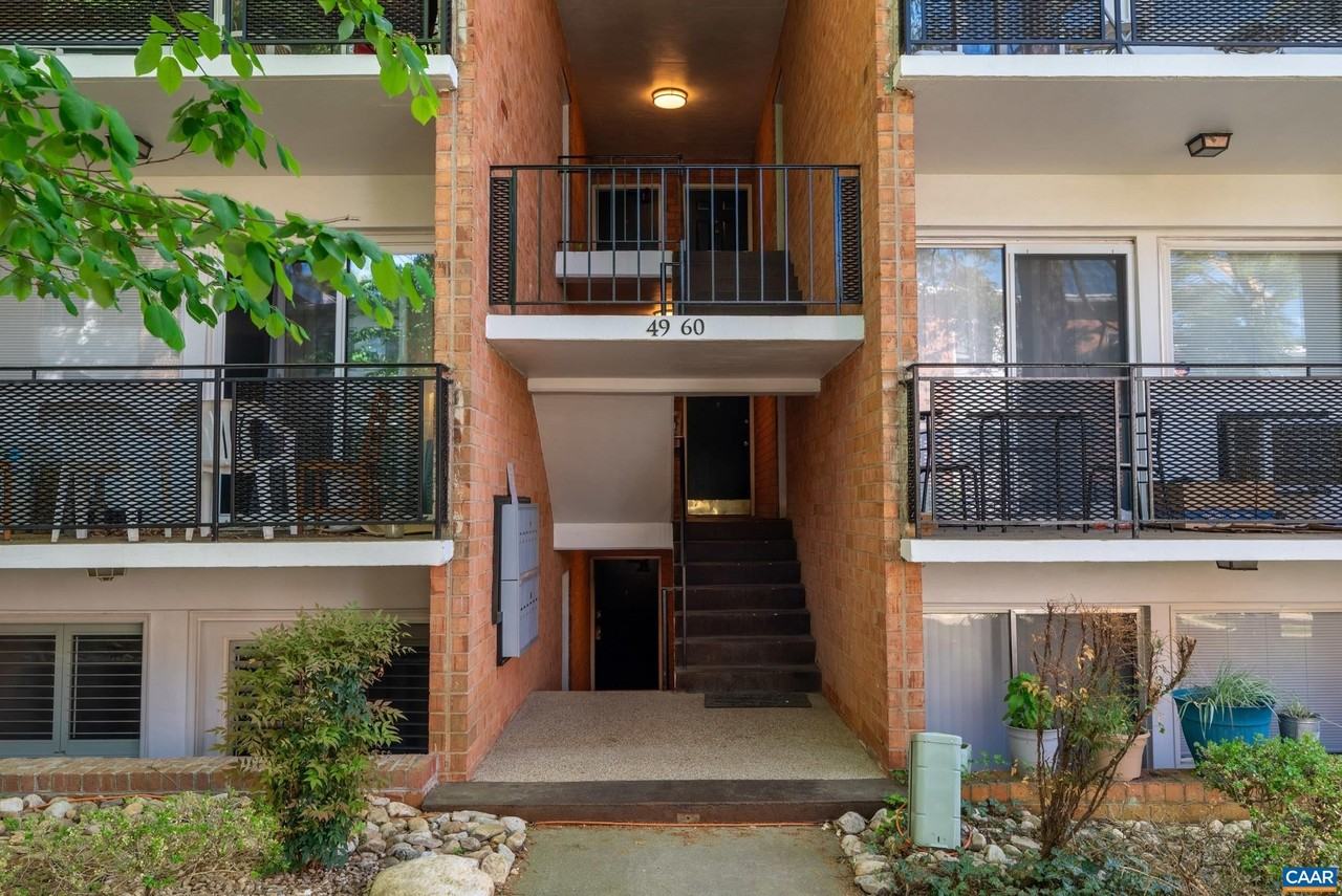 1800 Jefferson Park Ave #54 - Photo 4 of 30