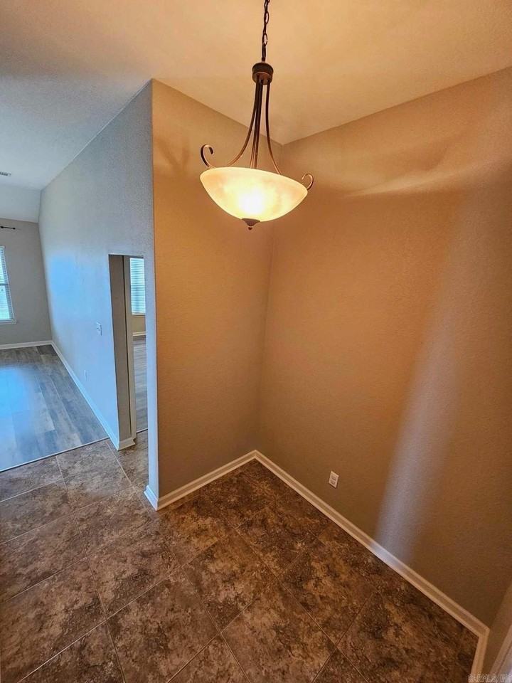 1151 Meadows Dr - Photo 7 of 25