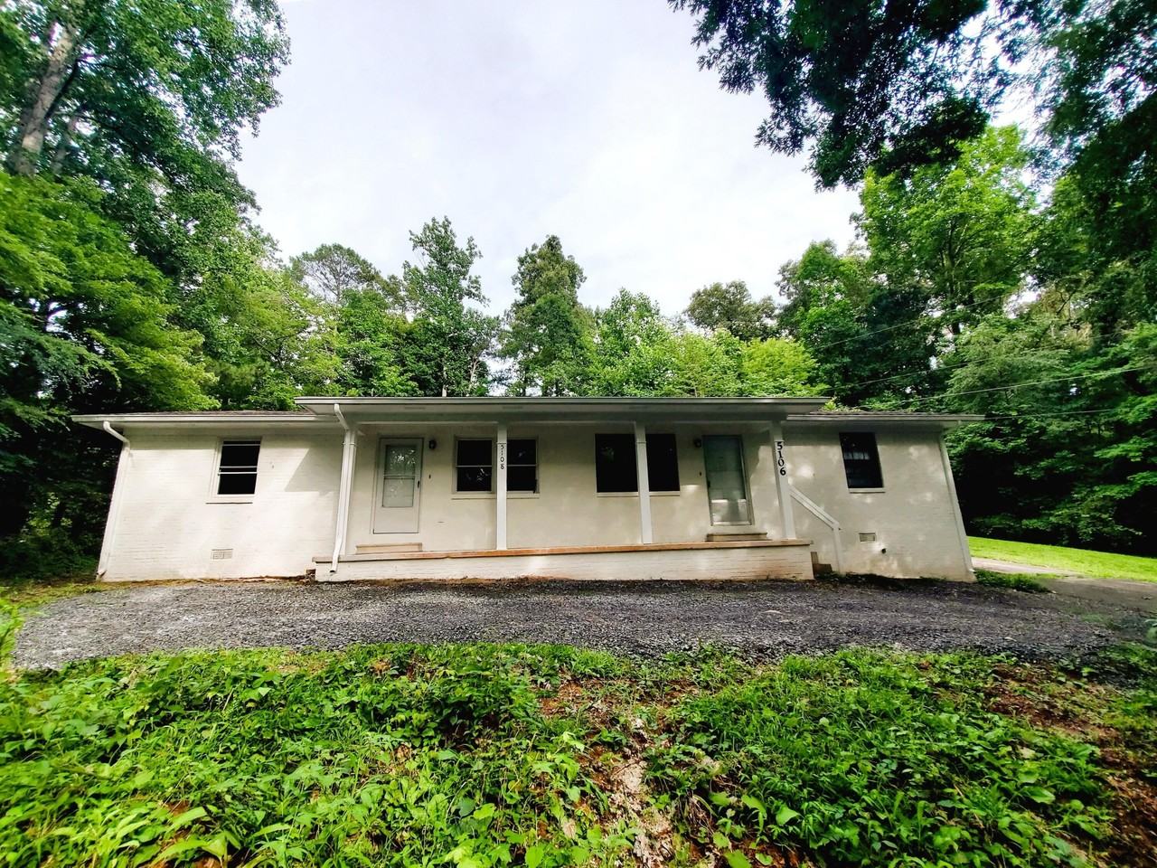 5106 Jackson Rd - Photo 2 of 8