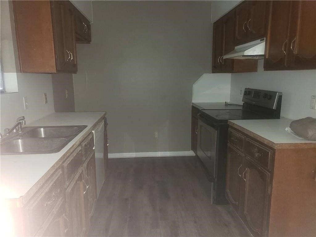 5057 Meandering Ln #C - Photo 4 of 9