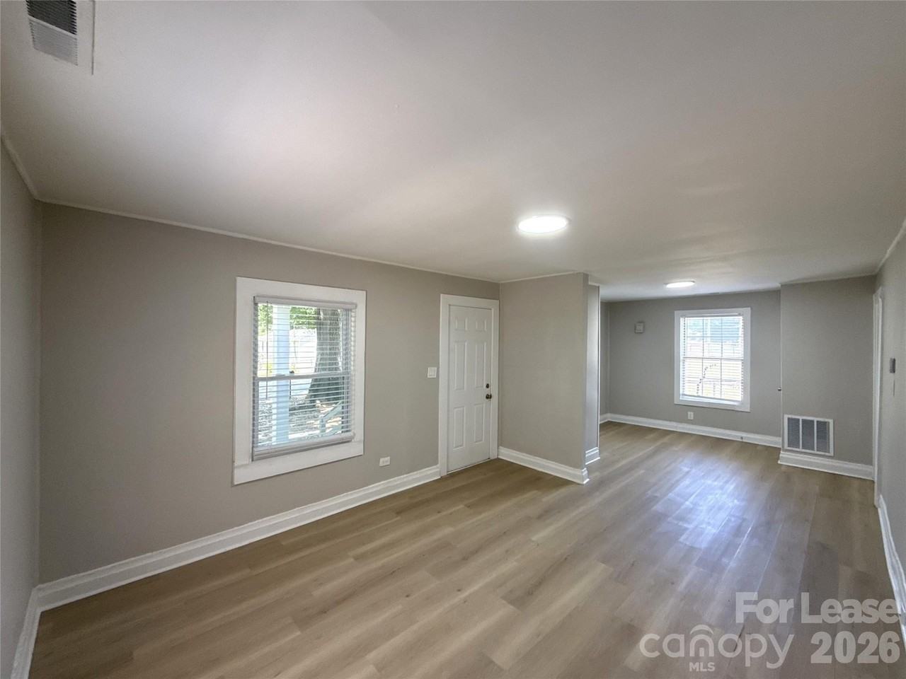 1120 N Ransom St - Photo 2 of 15