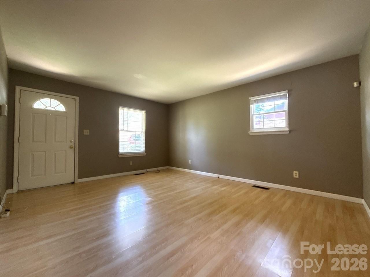 701 Echo Cove Ln - Photo 2 of 13