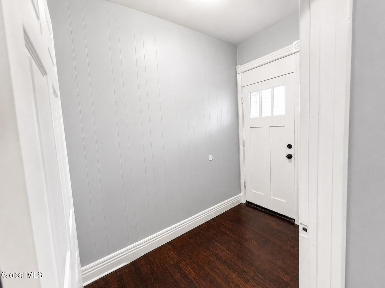 359 Forest Ave #1 - Photo 2 of 13