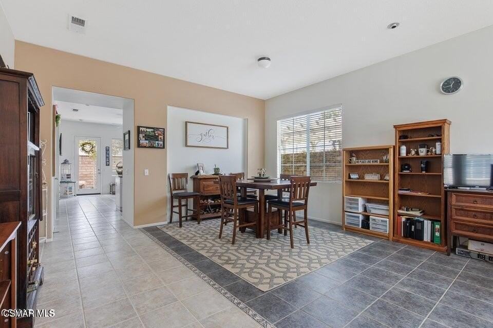 1477 Windmill Way - Photo 3 of 18