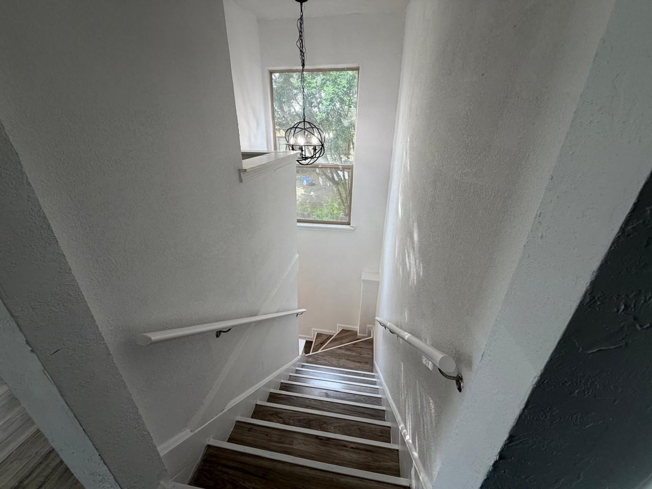 415 S 23rd St #1 - Photo 7 of 26