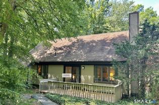 4 Copper Hill Dr #4 - Photo 1 of 1