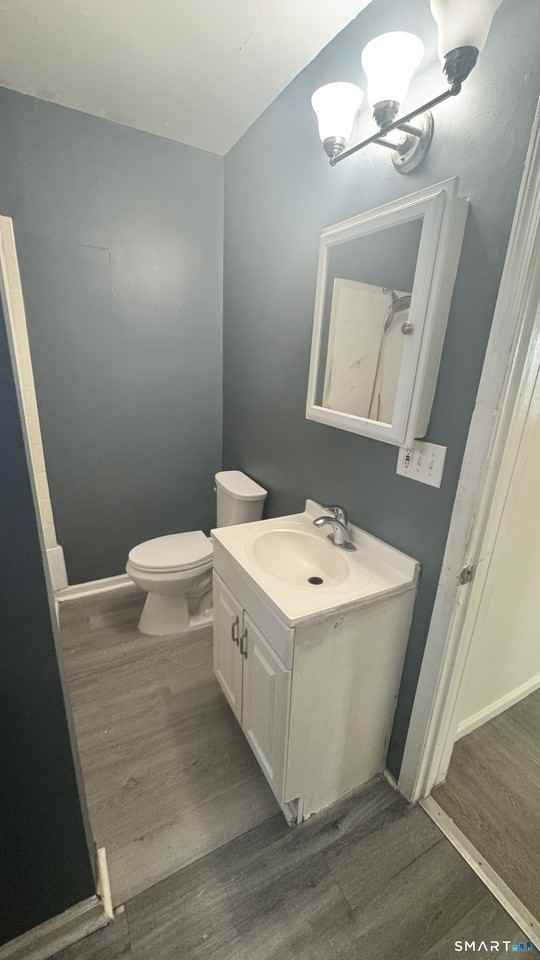 115 Denver Ave - Photo 5 of 12
