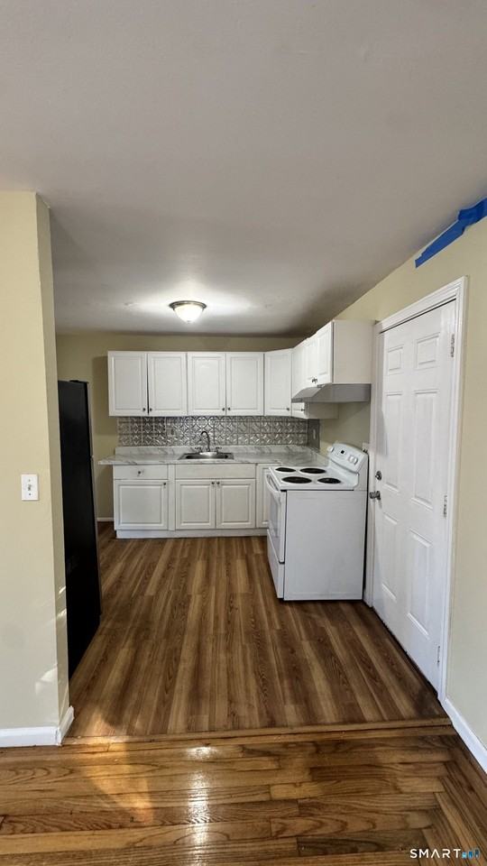 140 Forest Rd - Photo 5 of 16