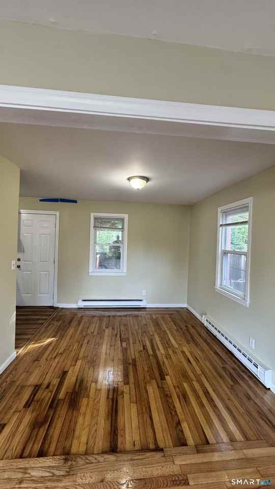 140 Forest Rd - Photo 7 of 16