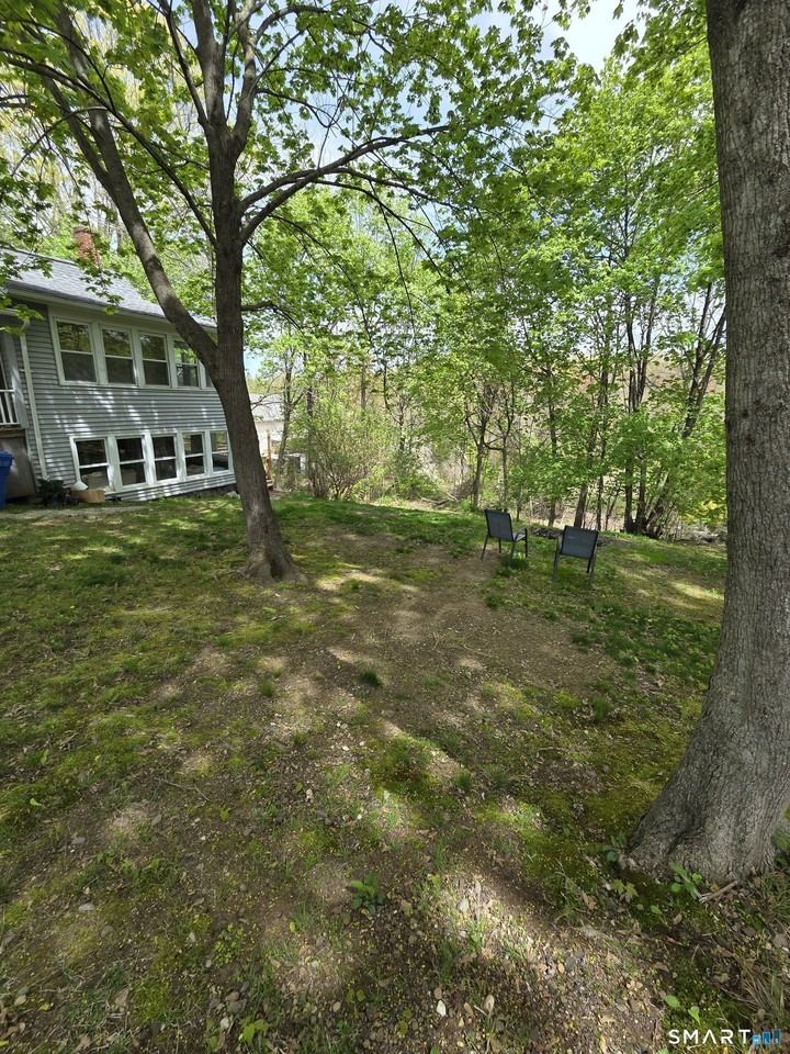 22 Lakeview St #B - Photo 2 of 15