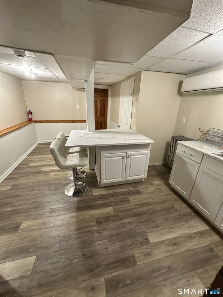 22 Lakeview St #B - Photo 4 of 15
