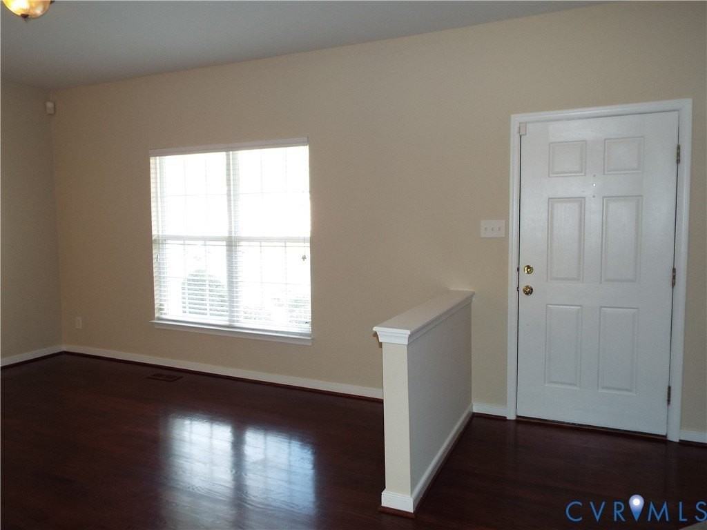11485 Abbots Cross Ln - Photo 4 of 31