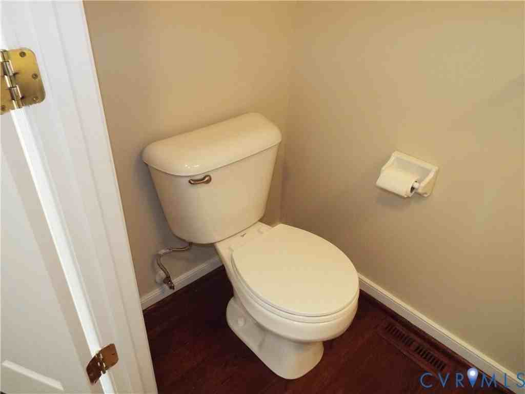 11485 Abbots Cross Ln - Photo 5 of 31