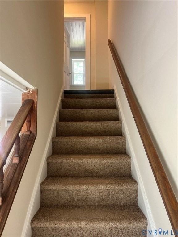 302 Monticello Dr - Photo 6 of 11