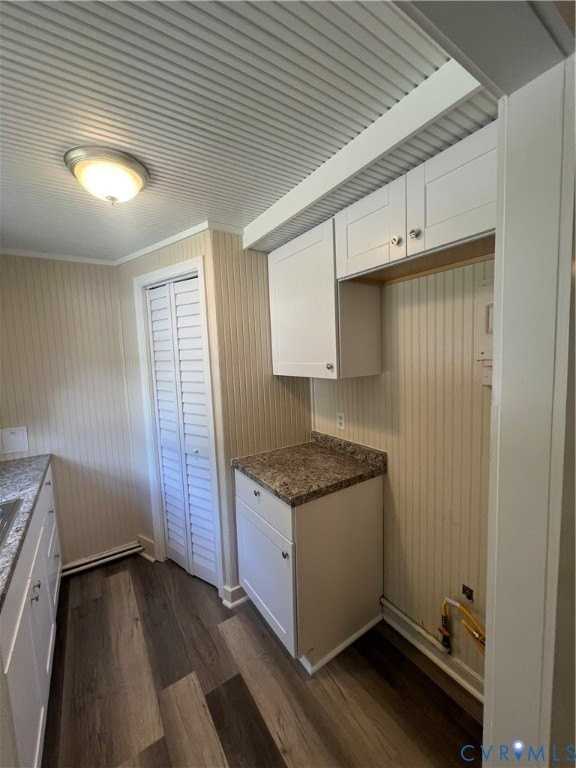 302 Monticello Dr - Photo 7 of 11