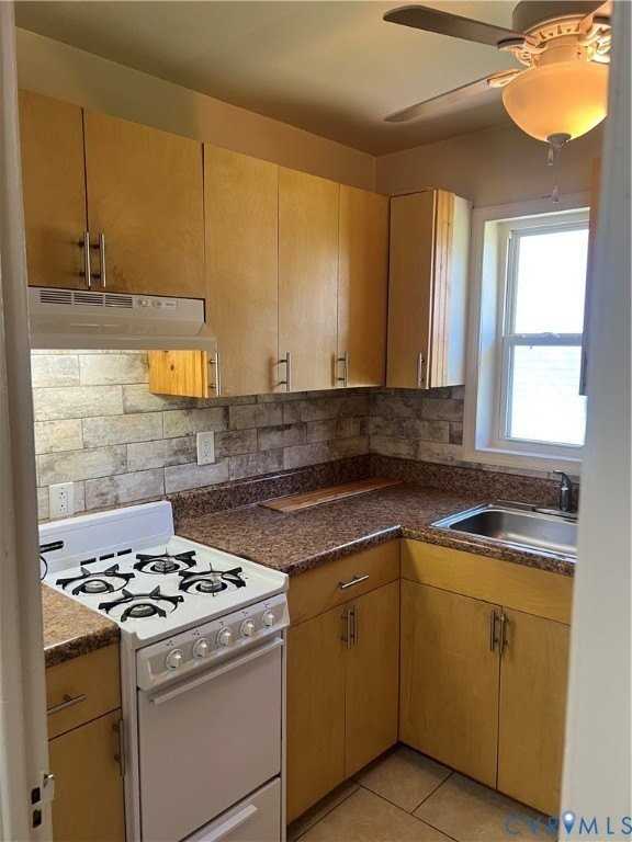 601 Monticello Dr - Photo 5 of 10