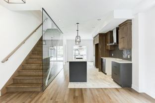 4750 Rue Des Francs-Bourgeois - Photo 1 of 1