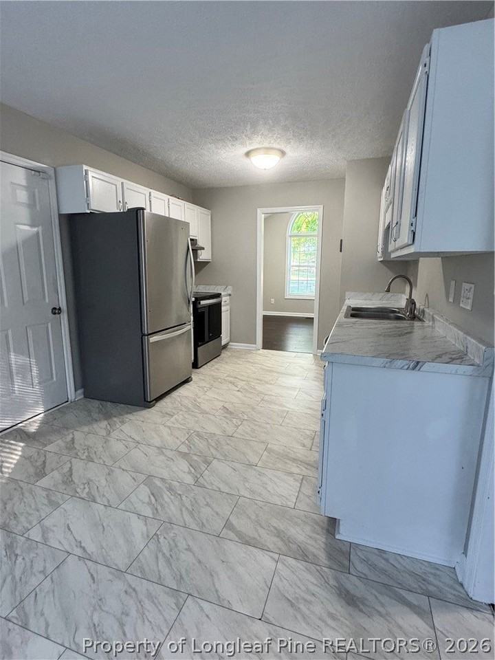 123 Cornwallis Ct - Photo 6 of 21