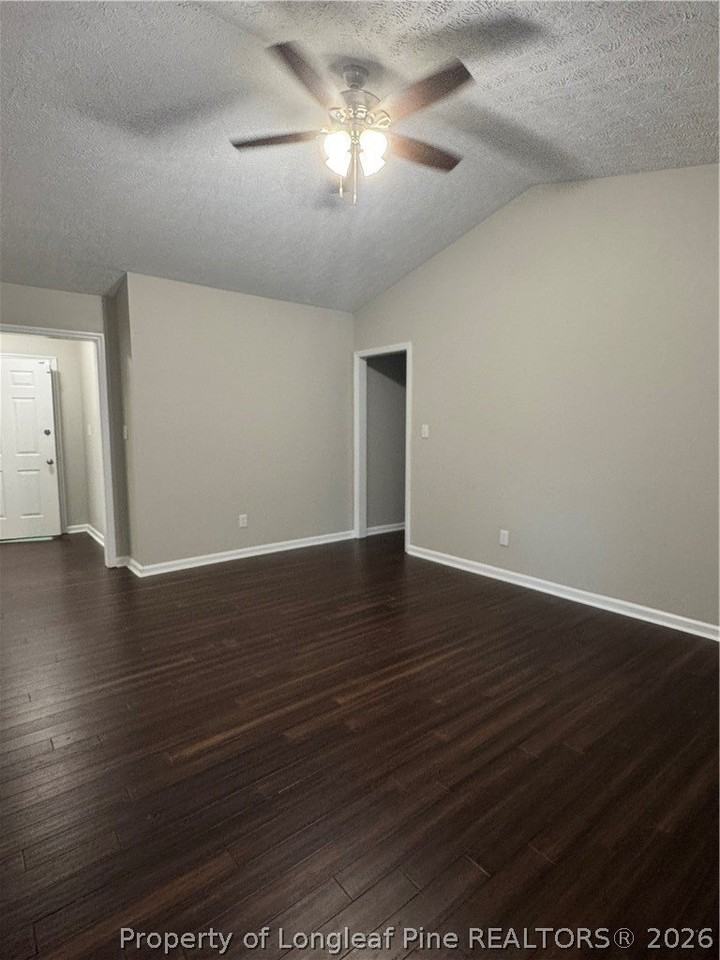 123 Cornwallis Ct - Photo 7 of 21