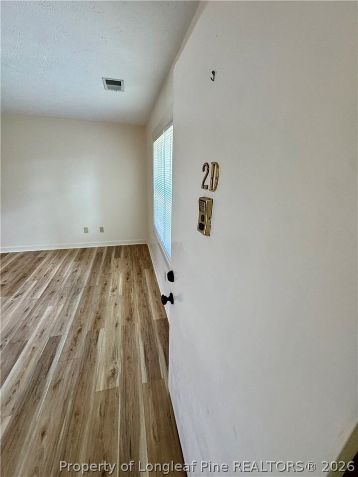 2601 N Roberts Ave #2D - Photo 2 of 39