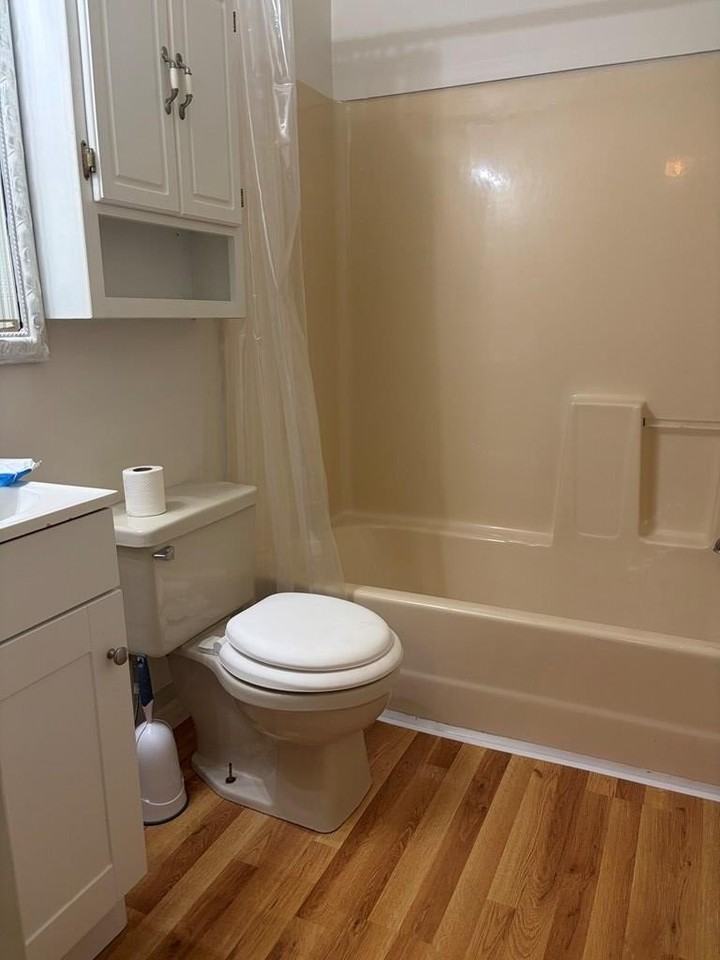 46 Tallent St Apt 4 - Photo 4 of 12