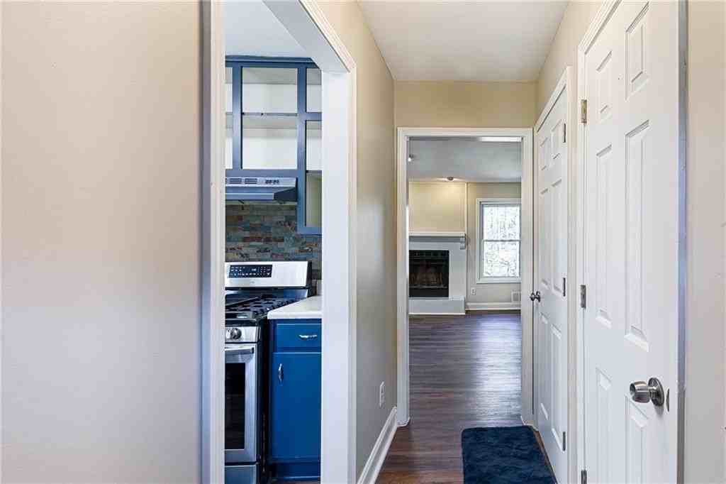 6080 Stone Wood Dr Nw - Photo 3 of 33