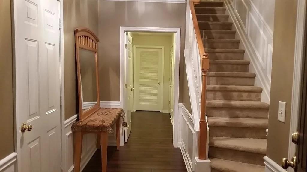 3423 Lathenview Ct - Photo 3 of 22