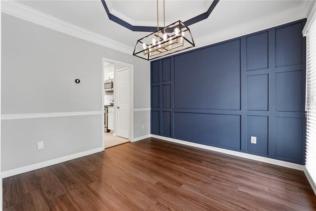 1106 Glenrose Dr Se - Photo 3 of 28