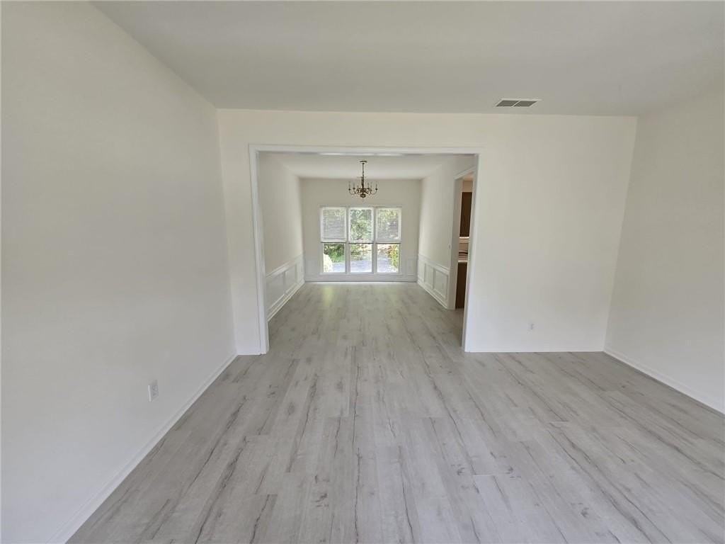 10845 Glenbarr Dr - Photo 3 of 17