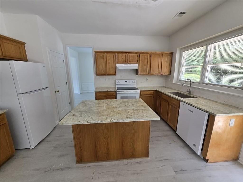 10845 Glenbarr Dr - Photo 5 of 17