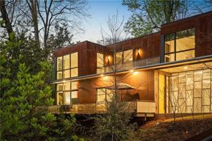 featured image of 1936 Mclendon Ave Ne