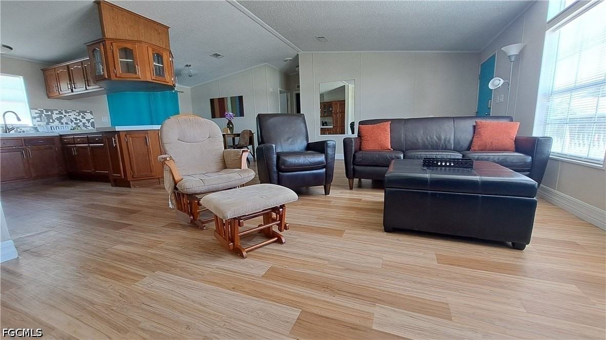 4807 Flamingo Dr - Photo 2 of 23